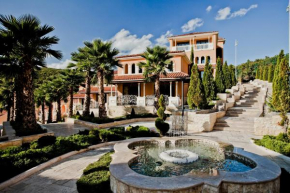  Royal Casa Villas & Aqua Park  Бургас